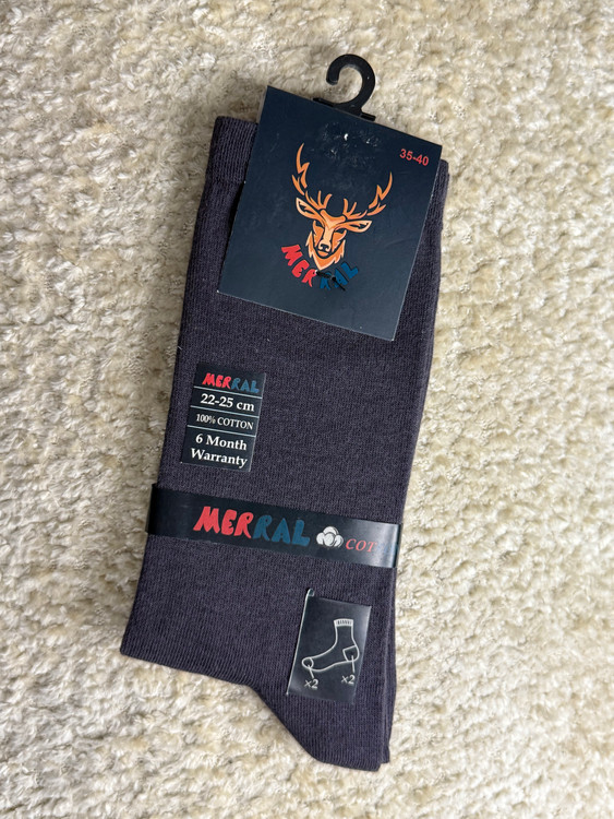 طوسی فیلی تیره